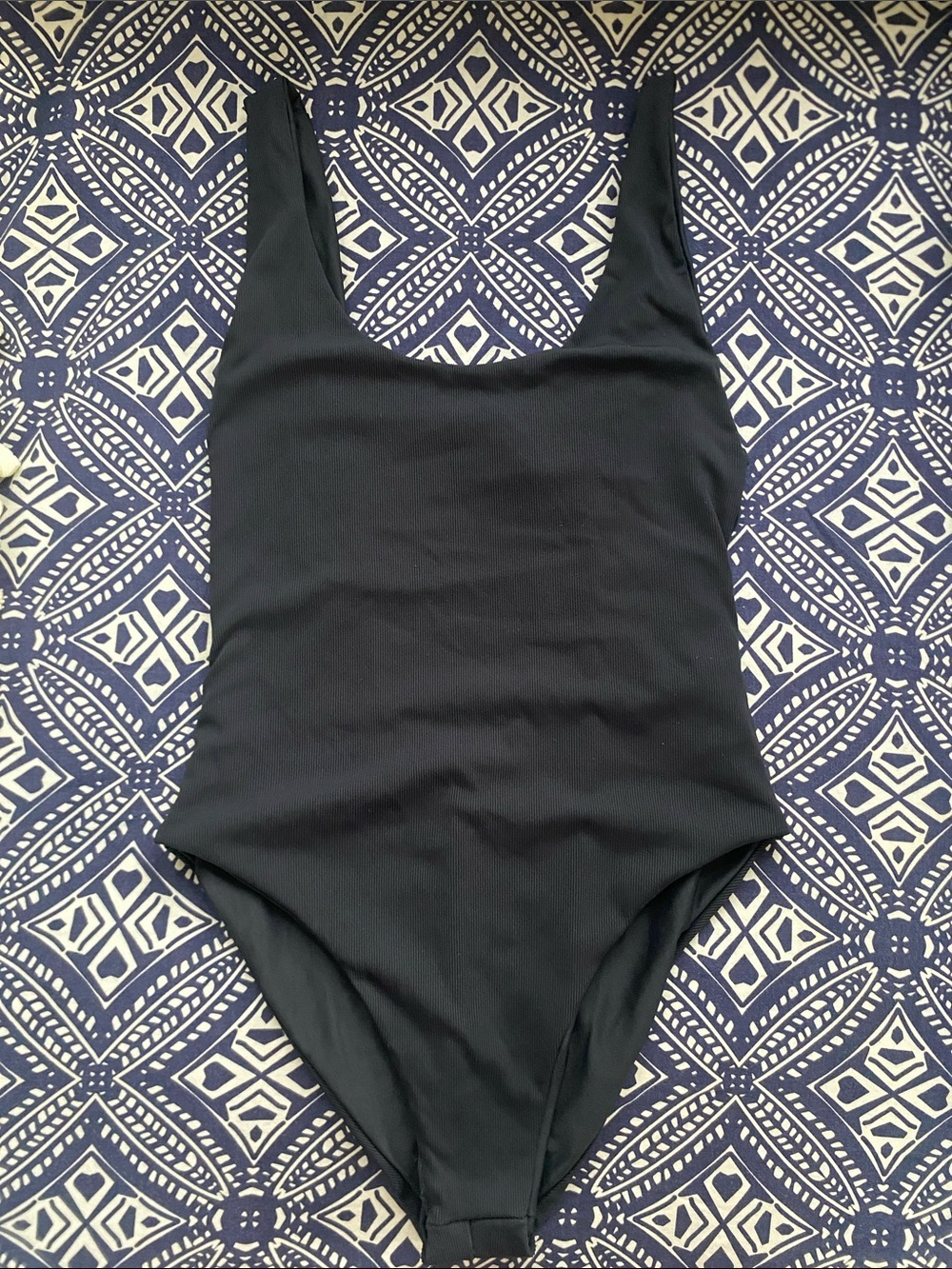 Othersea REVERSIBLE ONE-PIECE SWIMSUIT | CARAVELLE - BLACK SAND (ECO)